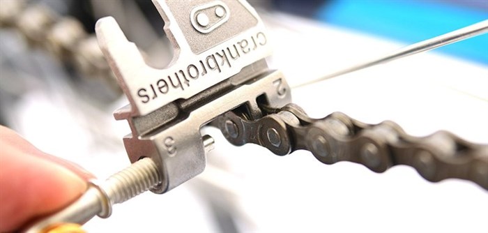 Как Снять Ведущую Звезду на Мотоцикле © С симметричными деталями