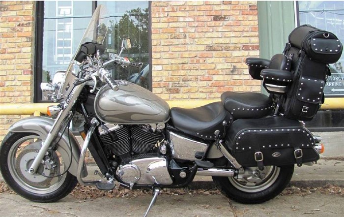 Yamaha Drag Star 1100 Или Honda Shadow 750 Конструкция мотоцикла Yamaha Drag Star 1100 Или Honda Shadow 750 Конструкция мотоцикла