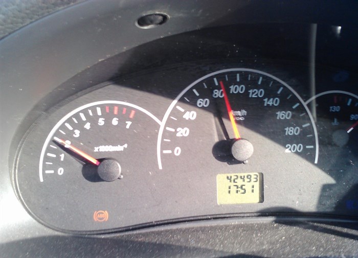 Почему Горит Лампочка Абс на Приоре Замена датчика абс