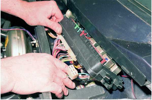 Перестал Гореть Задний Ход Ваз 2114… Типовые неисправности Перестал Гореть Задний Ход Ваз 2114… Типовые неисправности