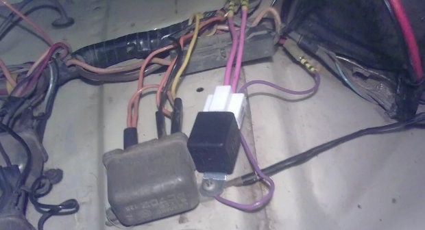 Не Горит Правый Дальний Свет Ваз 2107 © Подрулевой переключатель Не Горит Правый Дальний Свет Ваз 2107 © Подрулевой переключатель