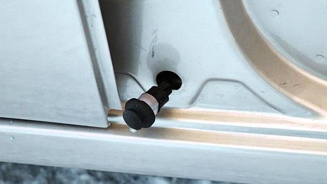 Лада Калина не Горит Освещение Багажника. Проблемы с предохранителем