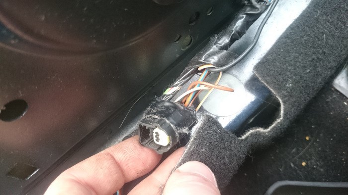 Фольксваген Поло Горит Датчик Открытой Двери. Неисправности датчиков Фольксваген Поло Горит Датчик Открытой Двери. Неисправности датчиков