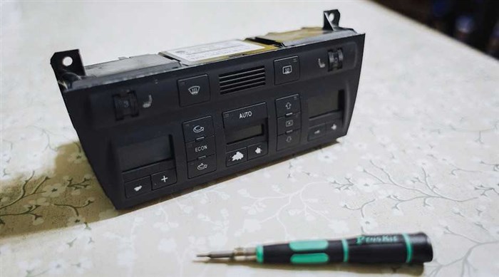 Как Проверить Ауди 100 с4 на Ошибки. Включить сканер