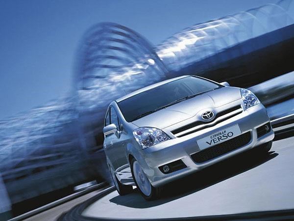 Ошибка в Тойота Версо Значок Красный Человек. Тормозной цилиндр