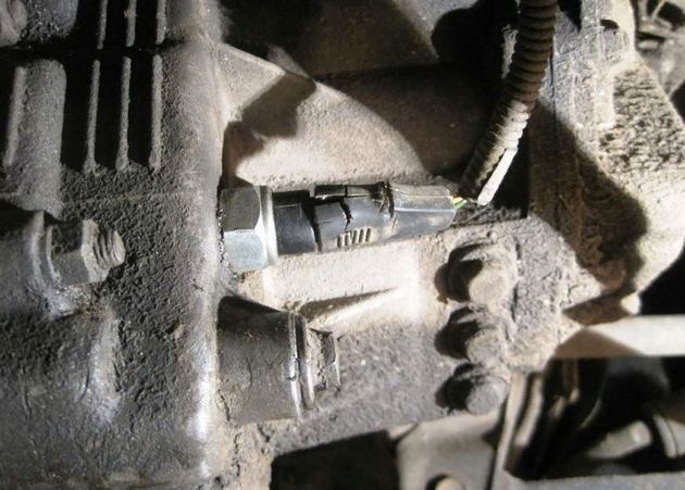 Не Горит Задний Ход на Тойота Авенсис • Системы безопасности Не Горит Задний Ход на Тойота Авенсис • Системы безопасности