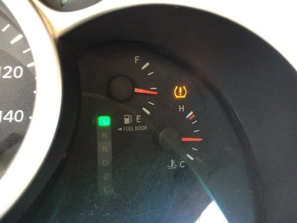 Горят Индикаторы на Панели Приборов Тойота. Неисправности генератора Горят Индикаторы на Панели Приборов Тойота. Неисправности генератора