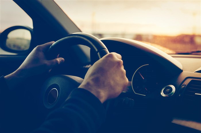 Please Check Brake Lights на Туареге Перевод • Затылком о подголовник Please Check Brake Lights на Туареге Перевод • Затылком о подголовник