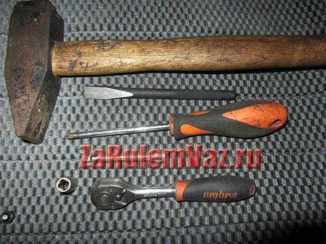 Лада Гранта При Включении Зажигания Горят – Стартер не крутит